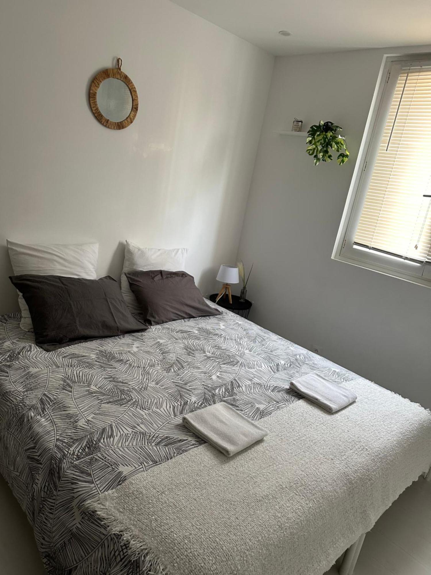 Privat Room In Private Security Residence With Free Parking, 1 Minute From Tramway, 9 Minutes From De Center, Accessible All Transports นีซ ภายนอก รูปภาพ